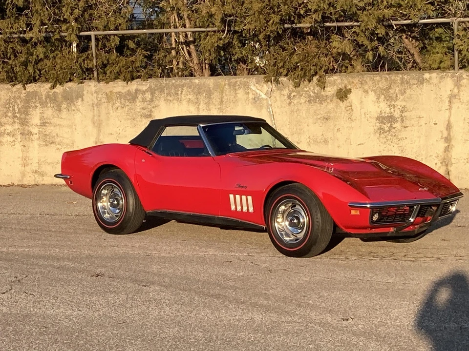 1969 Chevrolet Corvette C3 - Image 17 of 31
