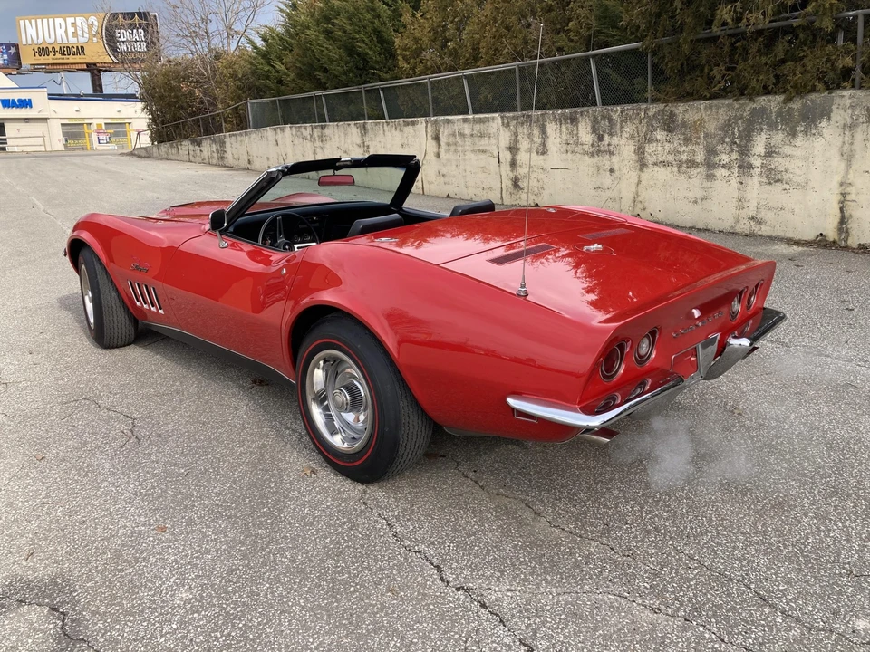 1969 Chevrolet Corvette C3 - Image 9 of 31