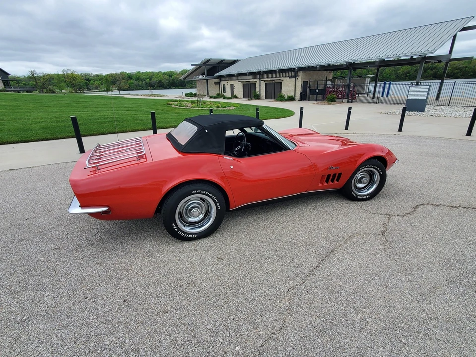 1969 Chevrolet Corvette C3 - Image 12 of 31