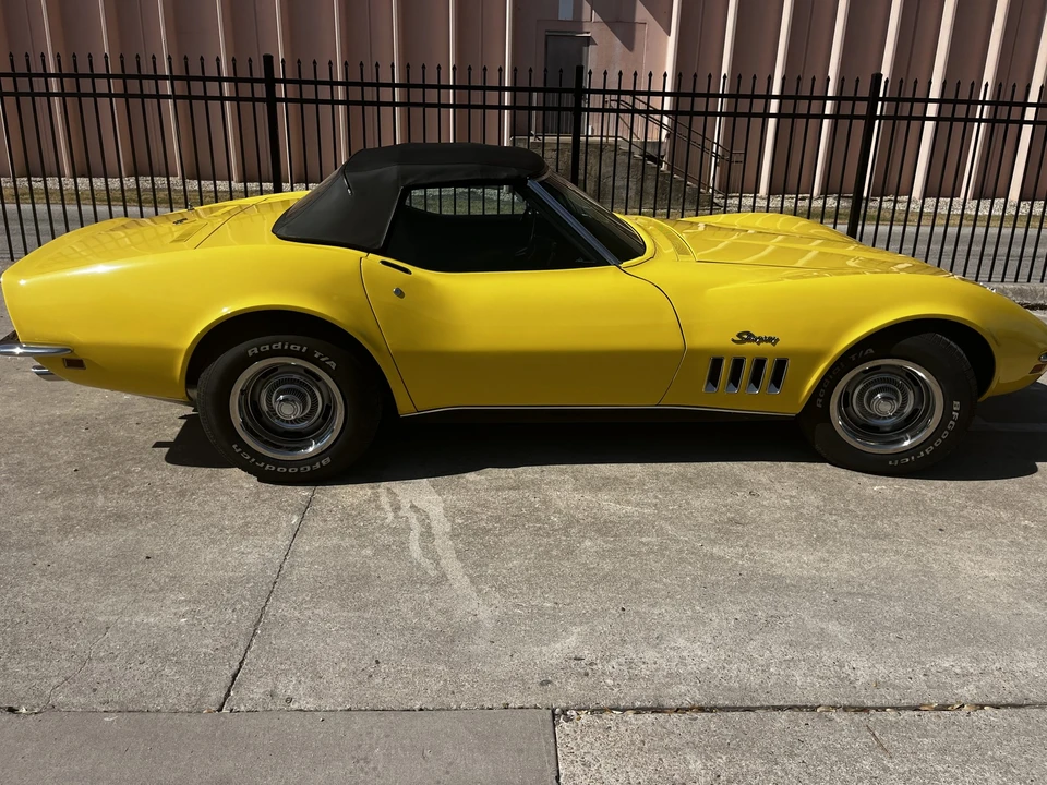 1969 Chevrolet Corvette C3 - Image 16 of 31