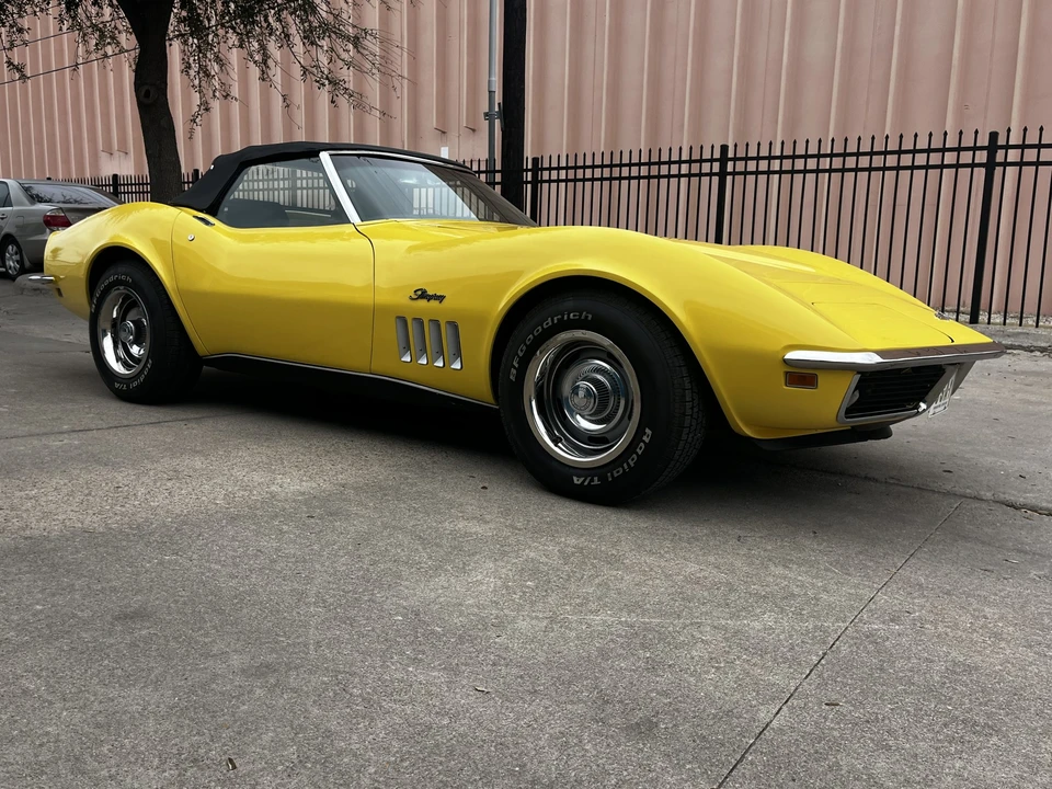 1969 Chevrolet Corvette C3 - Image 18 of 31