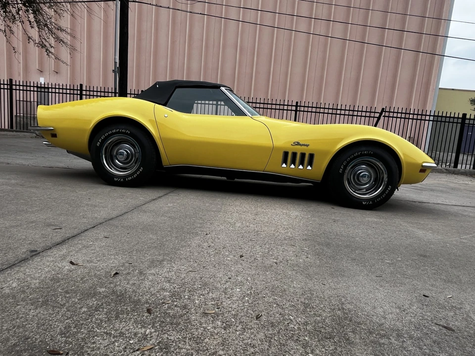 1969 Chevrolet Corvette C3 - Image 15 of 31