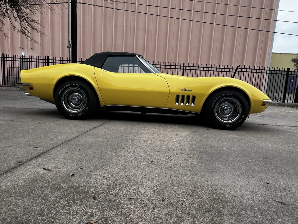 1969 Chevrolet Corvette C3 - Image 17 of 31