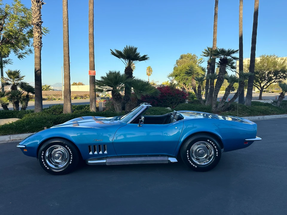 1969 Chevrolet Corvette C3 - Image 14 of 31