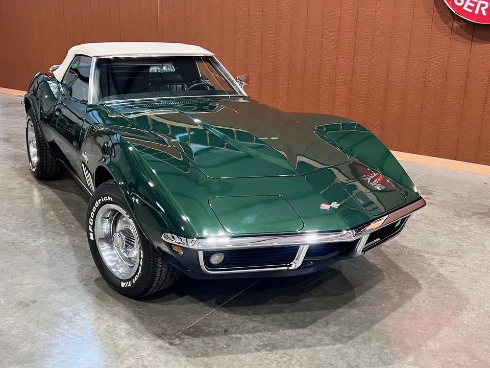 1969 Chevrolet Corvette C3 - Image 18 of 31