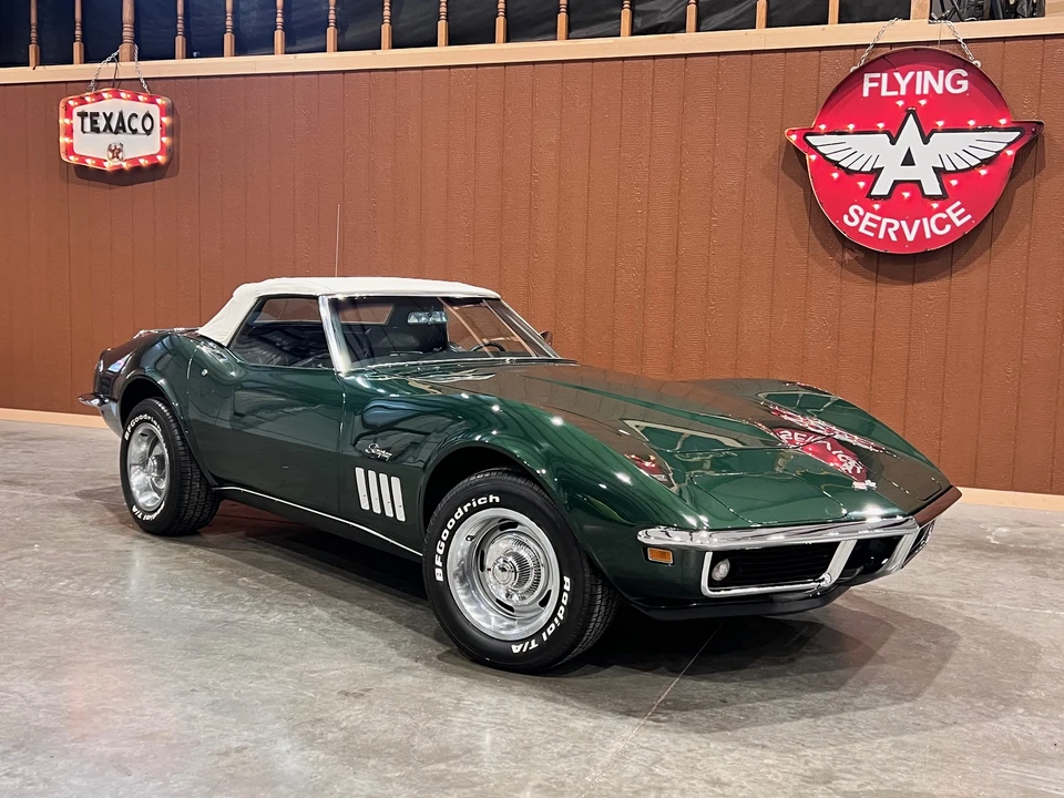 1969 Chevrolet Corvette C3 - Image 19 of 31