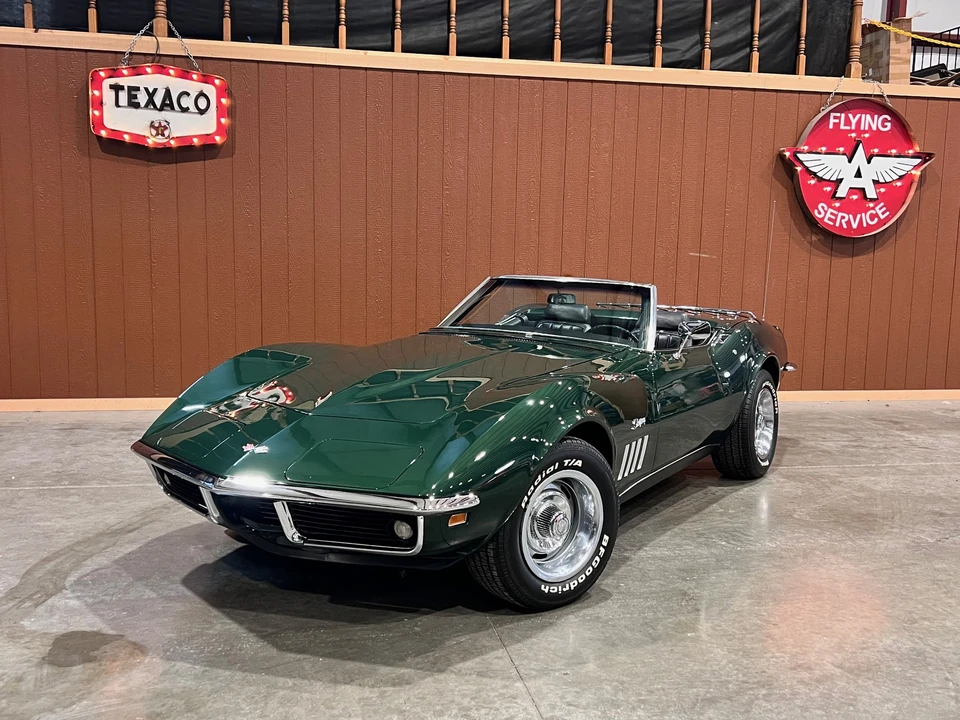 1969 Chevrolet Corvette C3 - Image 4 of 31