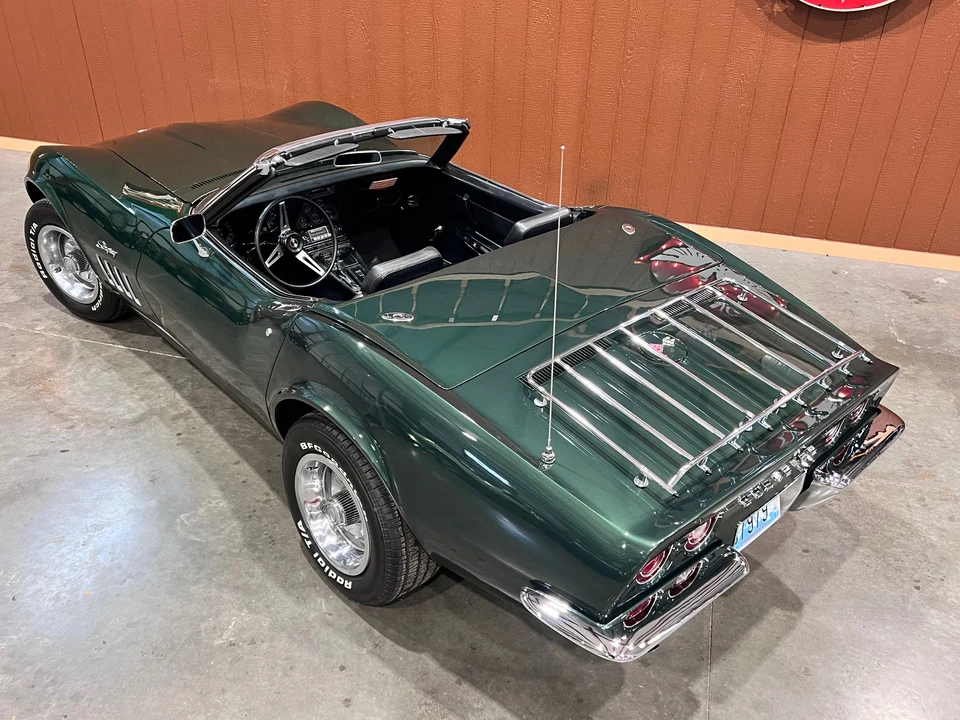 1969 Chevrolet Corvette C3 - Image 14 of 31