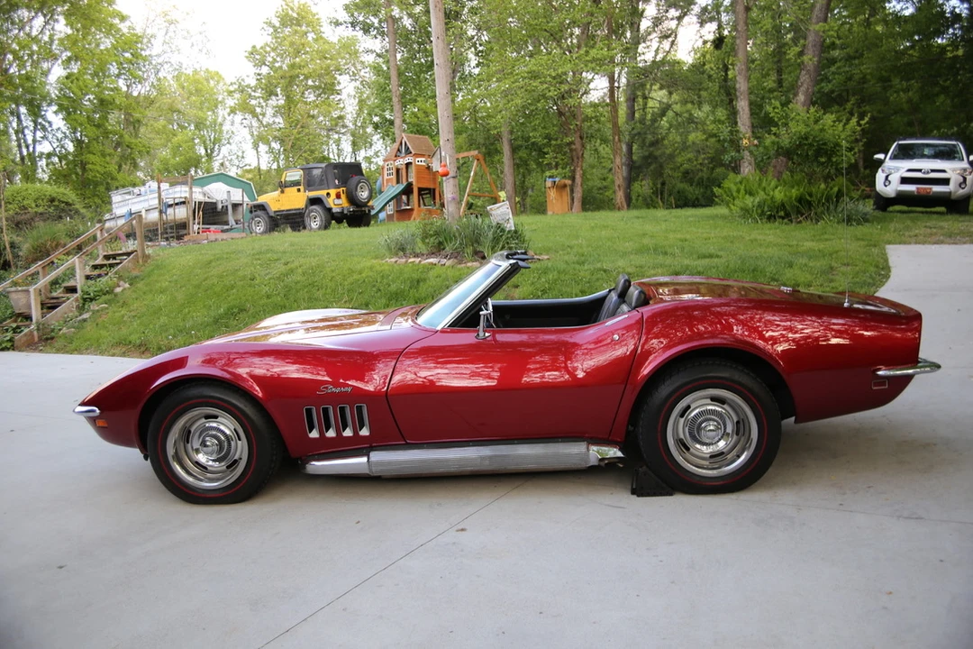 1969 Chevrolet Corvette C3 - Image 16 of 31