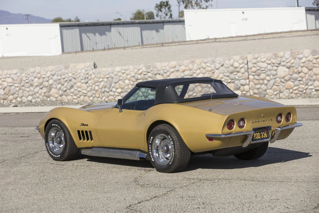 1969 Chevrolet Corvette C3 427 & 454 - Image 18 of 31
