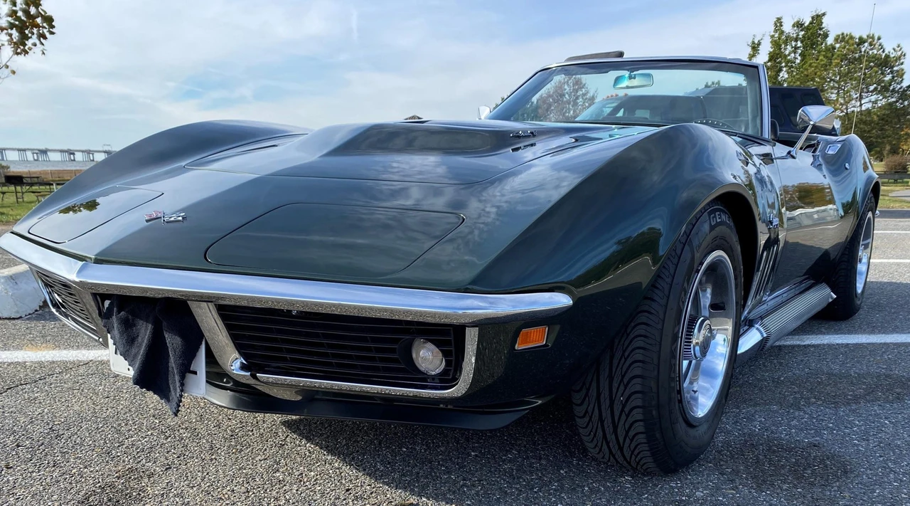 1969 Chevrolet Corvette C3 - Image 3 of 31