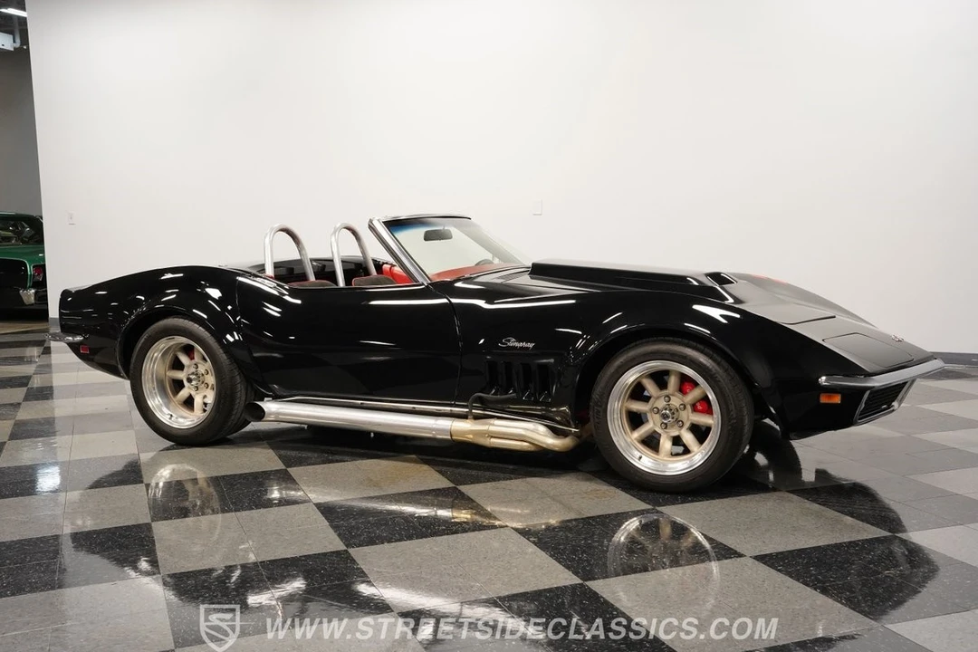 1969 Chevrolet Corvette C3 - Image 16 of 21