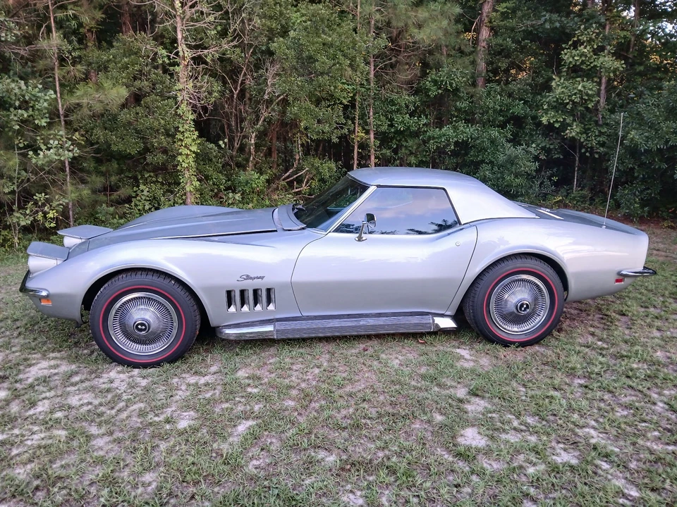 1969 Chevrolet Corvette C3 - Image 21 of 29