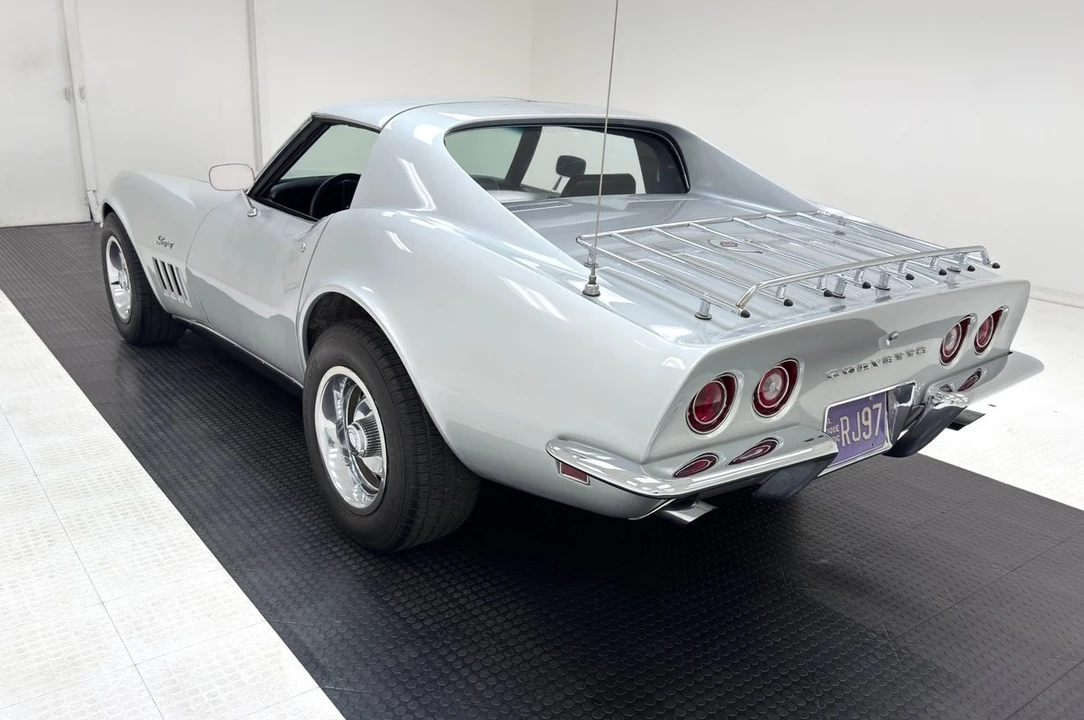 1969 Chevrolet Corvette C3 - Image 5 of 31