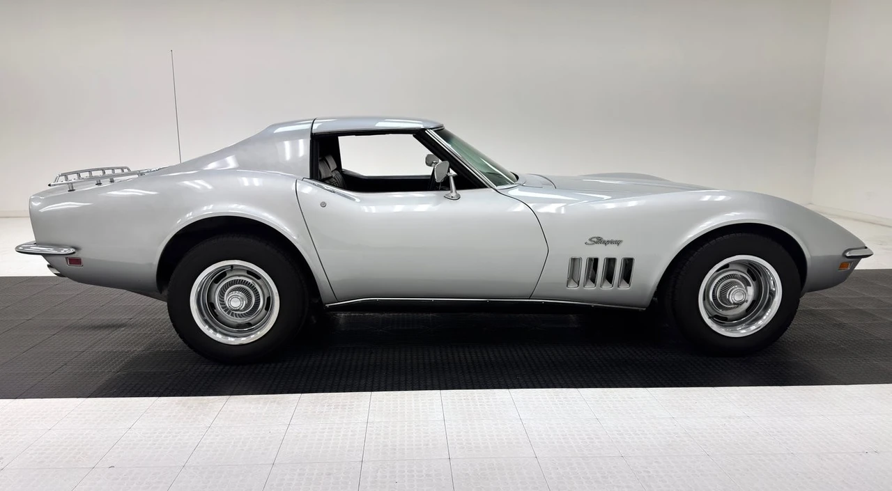 1969 Chevrolet Corvette C3 - Image 9 of 31