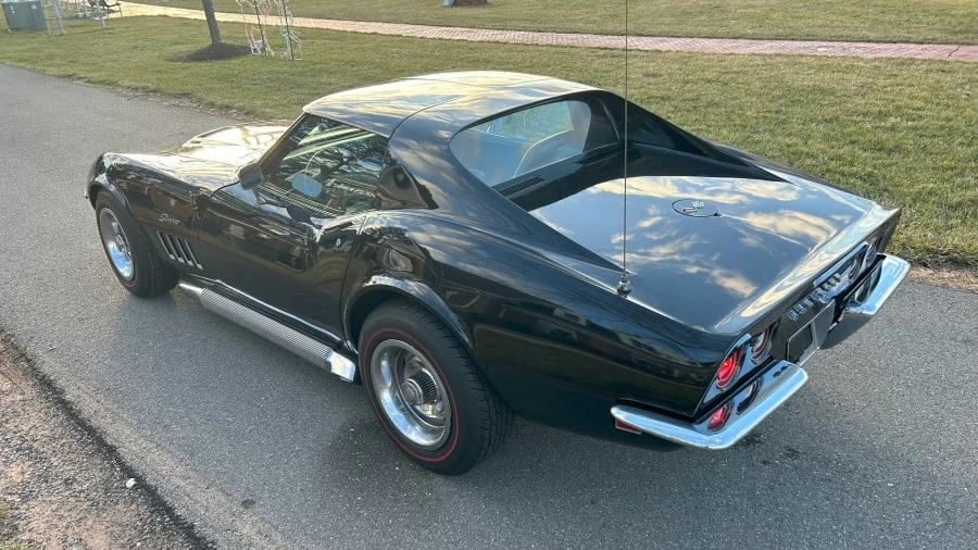 1969 Chevrolet Corvette C3 - Image 2 of 31