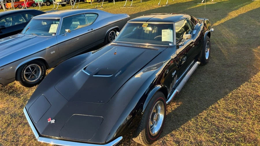 1969 Chevrolet Corvette C3 - Image 17 of 31