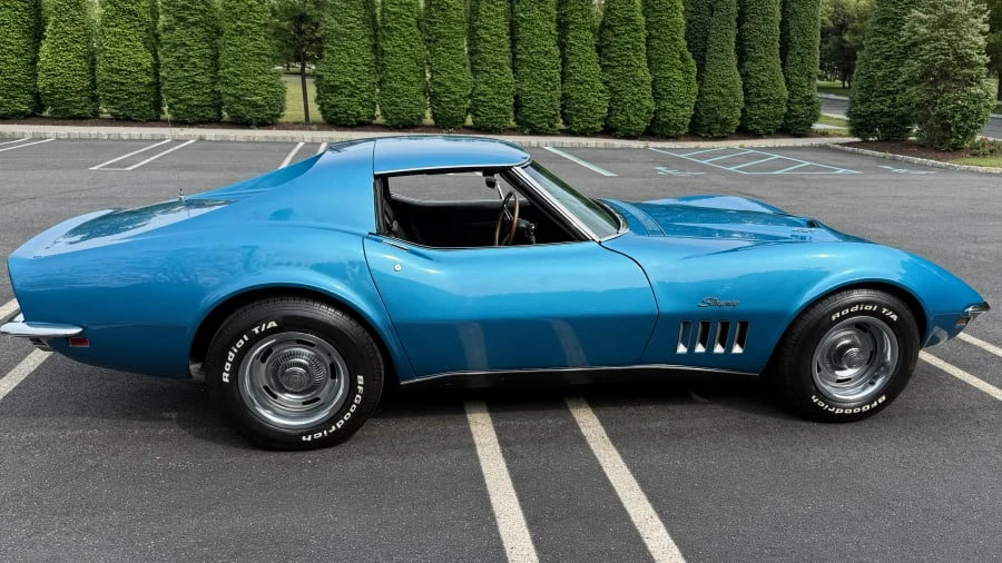 1969 Chevrolet Corvette C3 - Image 10 of 31