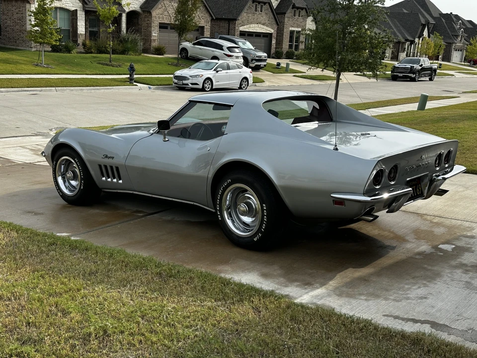 1969 Chevrolet Corvette C3 - Image 11 of 31