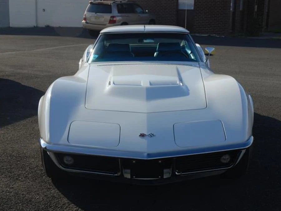 1969 Chevrolet Corvette C3 - Image 2 of 9