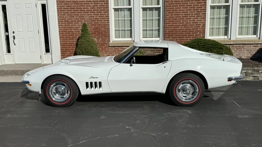 1969 Chevrolet Corvette C3 - Image 2 of 8