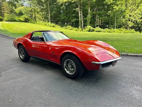 1969 Chevrolet Corvette Coupe 2D