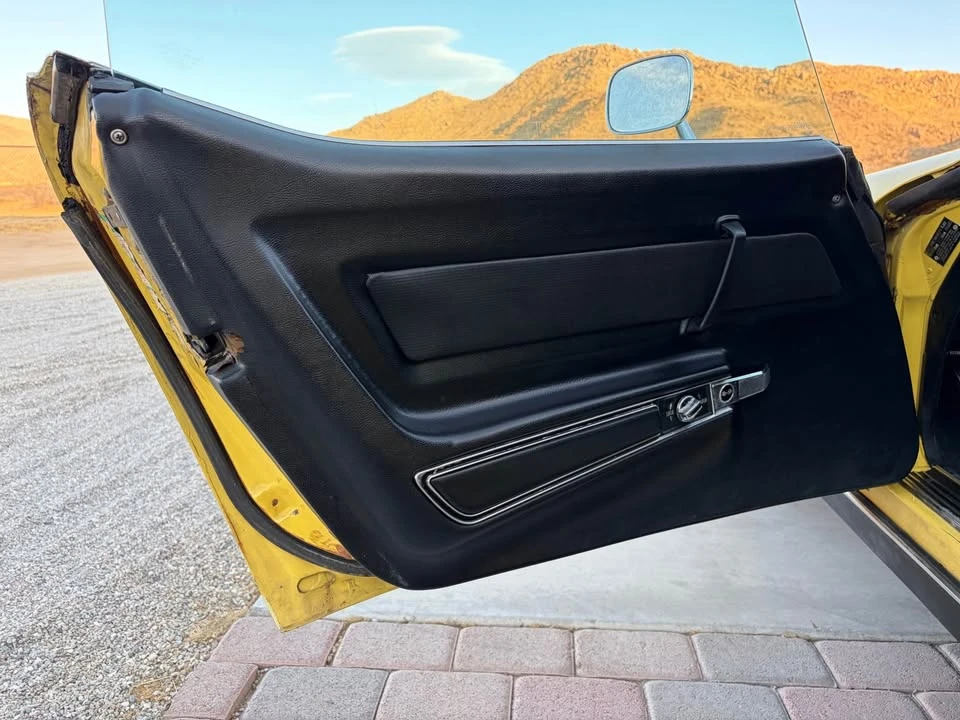 1969 Chevrolet Corvette C3 - Image 12 of 19