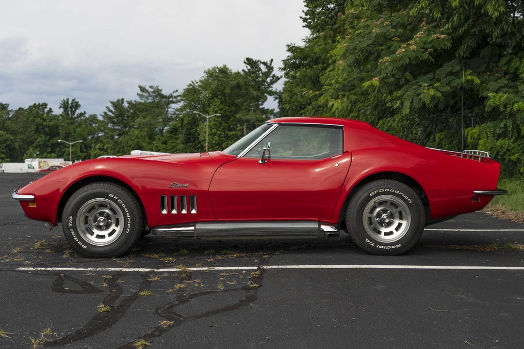 1969 Chevrolet Corvette C3 - Image 2 of 31