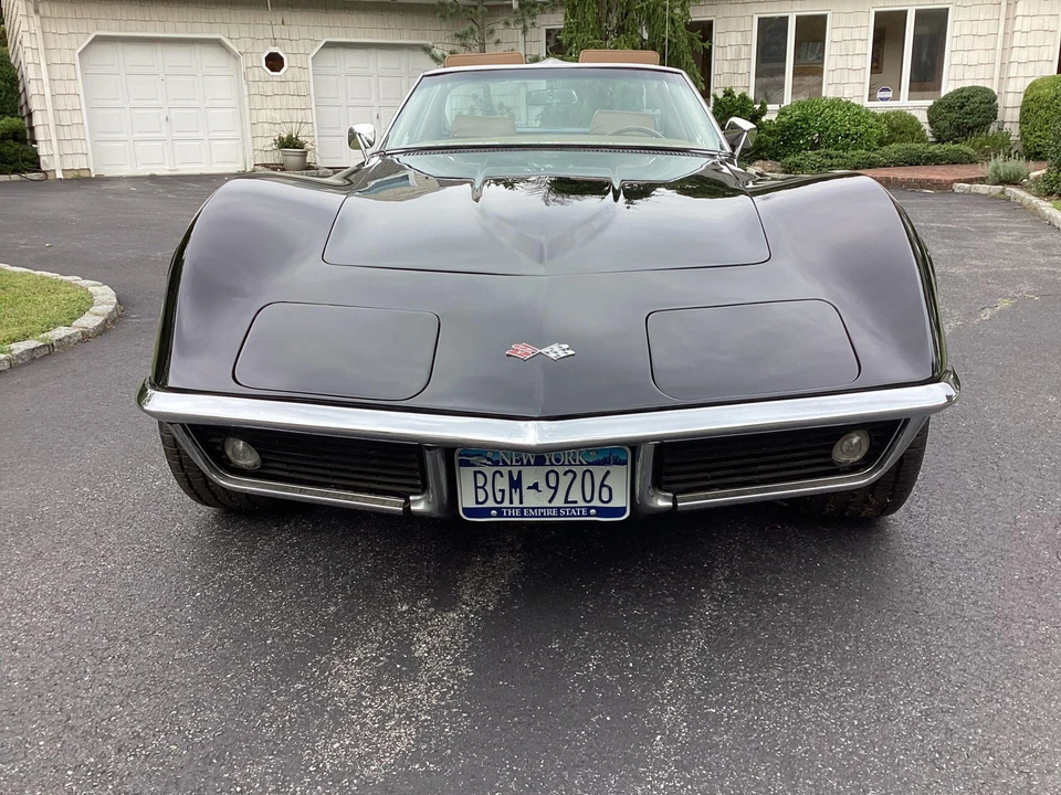 1969 Chevrolet Corvette C3 - Image 2 of 31