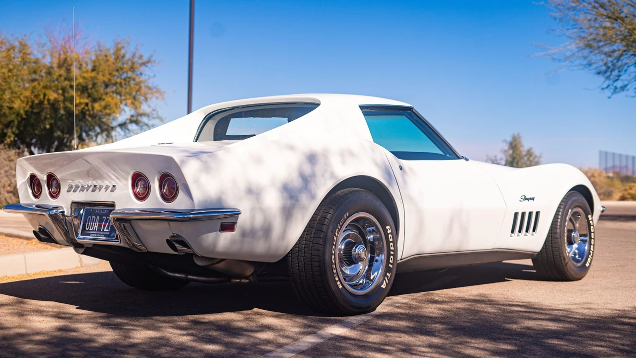 1969 Chevrolet Corvette C3 - Image 13 of 31