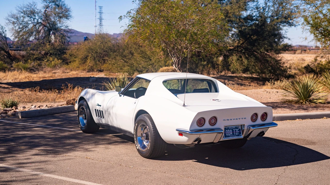 1969 Chevrolet Corvette C3 - Image 9 of 31