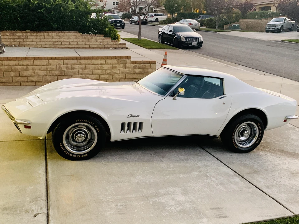 1969 Chevrolet Corvette C3 - Image 4 of 31