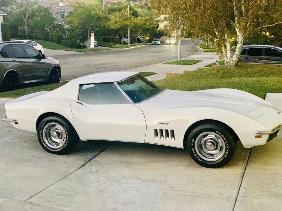 1969 Chevrolet Corvette C3 - Image 8 of 31
