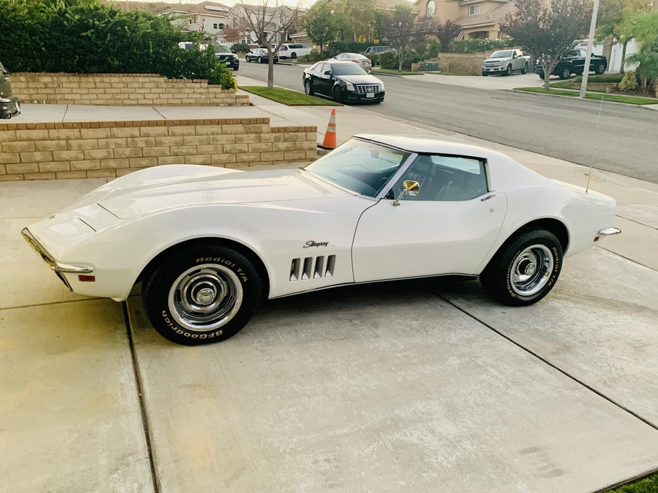 1969 Chevrolet Corvette C3 - Image 3 of 31