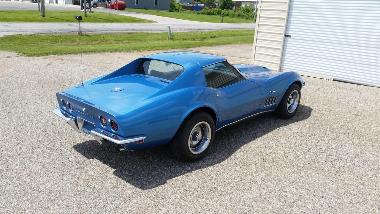 1969 Chevrolet Corvette C3 - Image 15 of 31