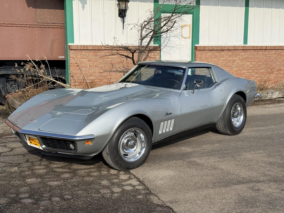1969 Chevrolet Corvette C3 - Image 5 of 31