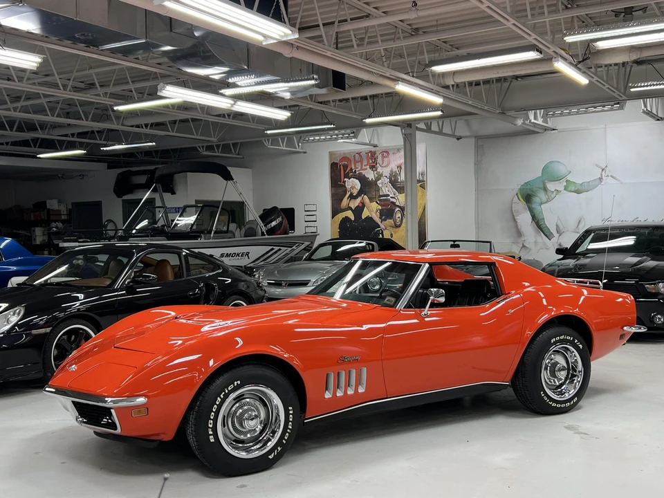 1969 Chevrolet Corvette C3 - Image 9 of 31