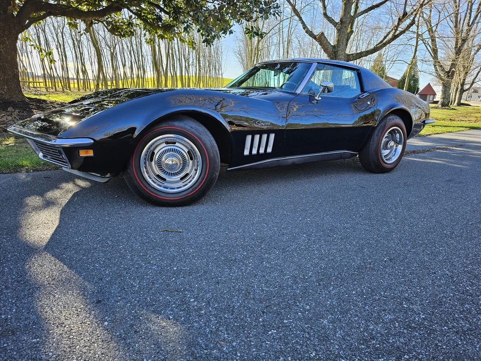 1969 Chevrolet Corvette C3 - Image 14 of 31