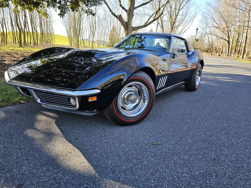 1969 Chevrolet Corvette C3 - Image 8 of 31