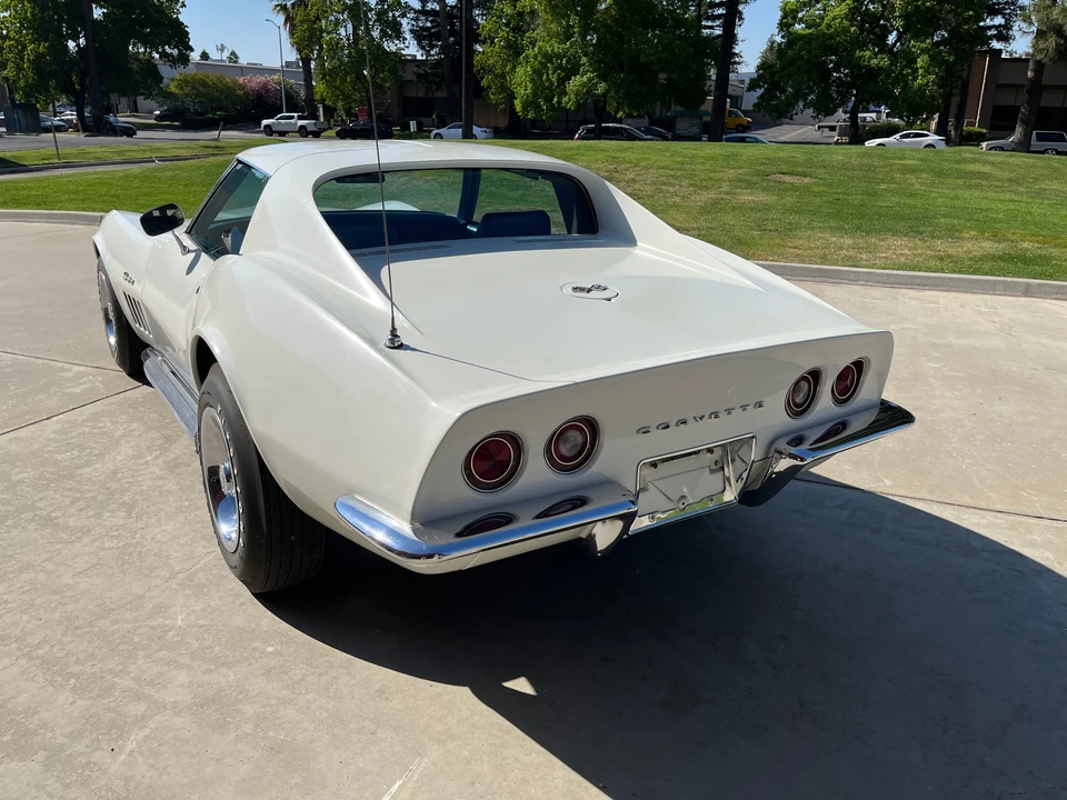 1969 Chevrolet Corvette C3 - Image 15 of 31
