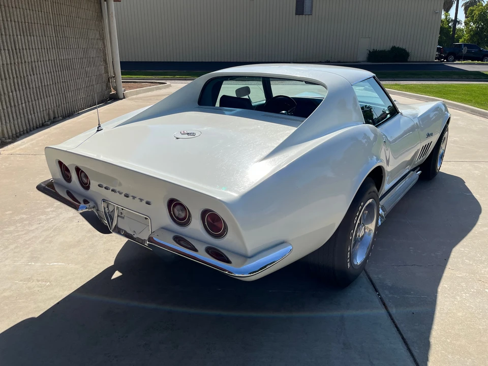 1969 Chevrolet Corvette C3 - Image 14 of 31