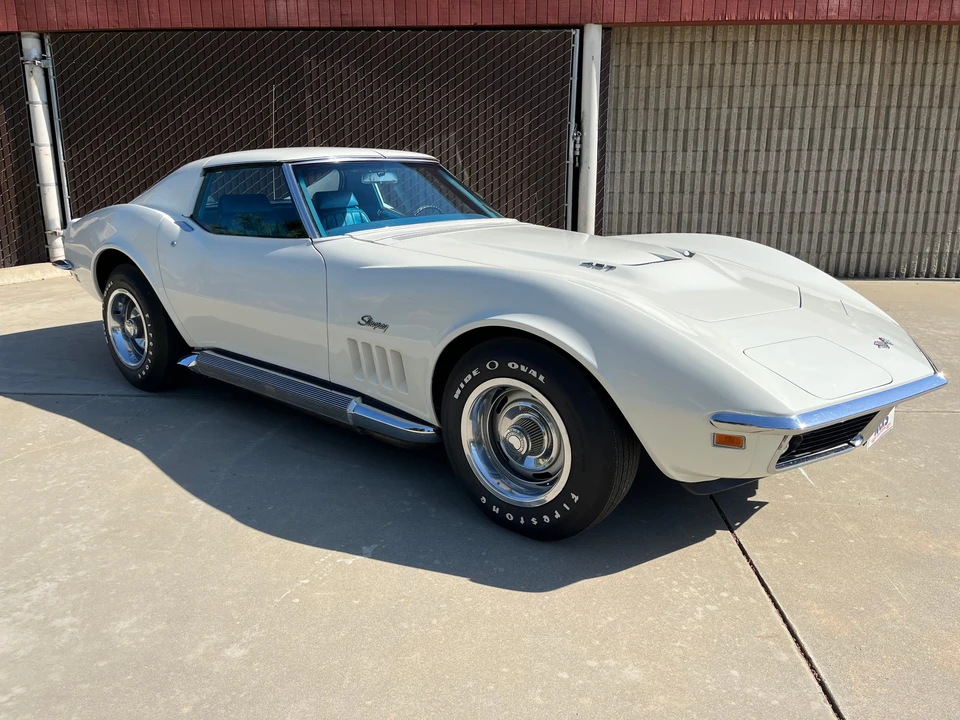 1969 Chevrolet Corvette C3 - Image 10 of 31