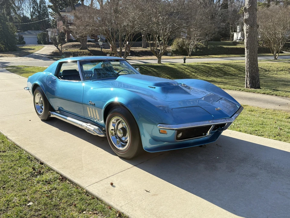 1969 Chevrolet Corvette C3 - Image 15 of 31
