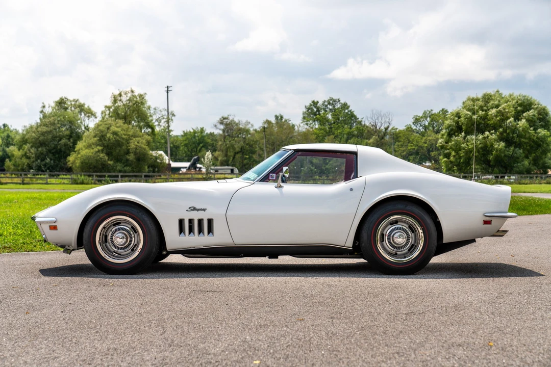 1969 Chevrolet Corvette C3 - Image 15 of 31