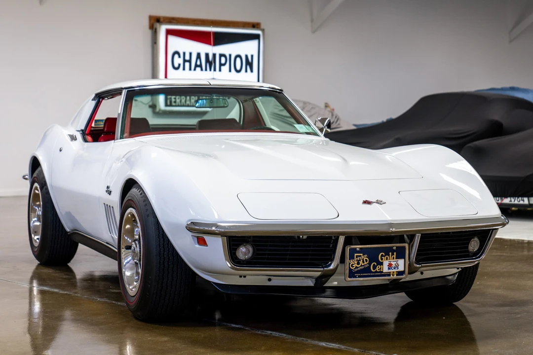 1969 Chevrolet Corvette C3 - Image 17 of 31