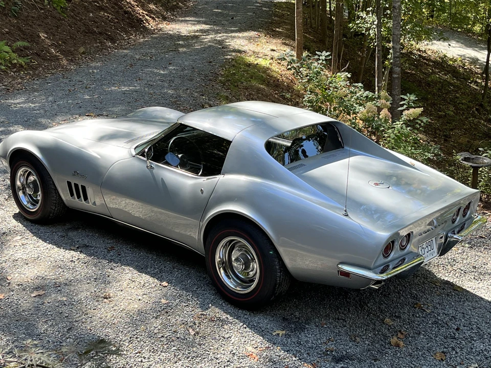 1969 Chevrolet Corvette C3 - Image 12 of 31