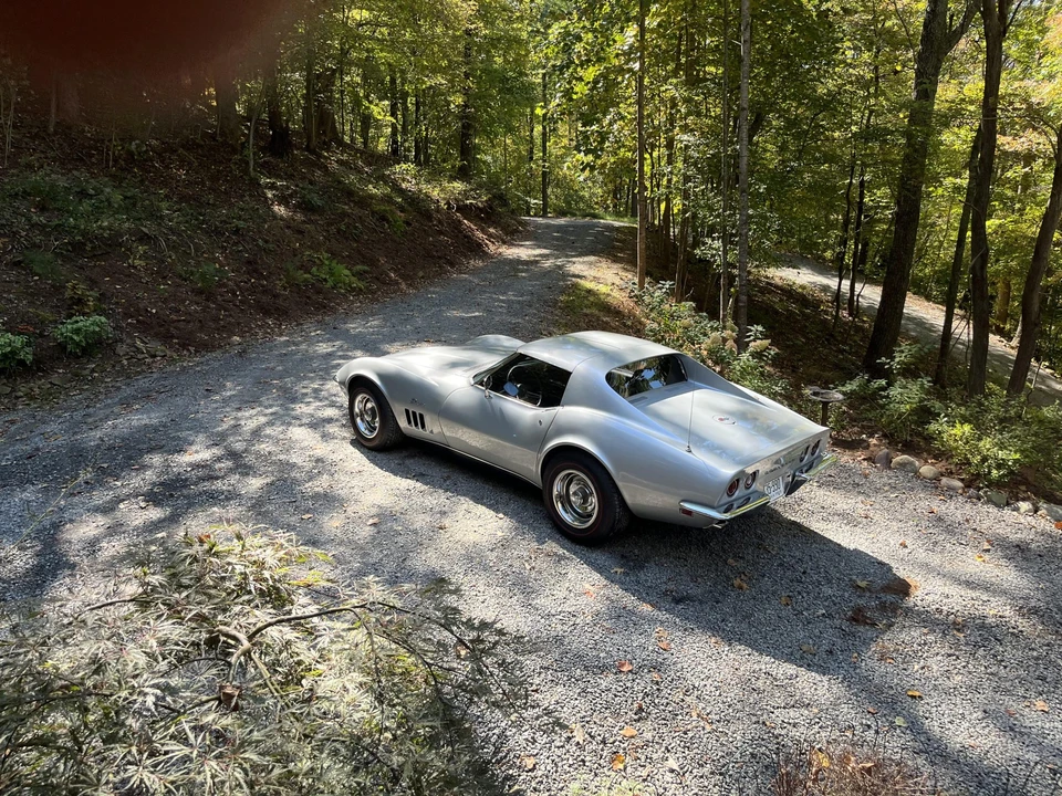 1969 Chevrolet Corvette C3 - Image 8 of 31