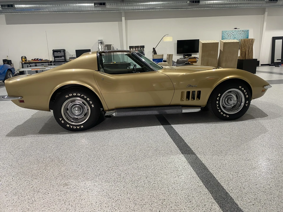 1969 Chevrolet Corvette C3 - Image 15 of 31
