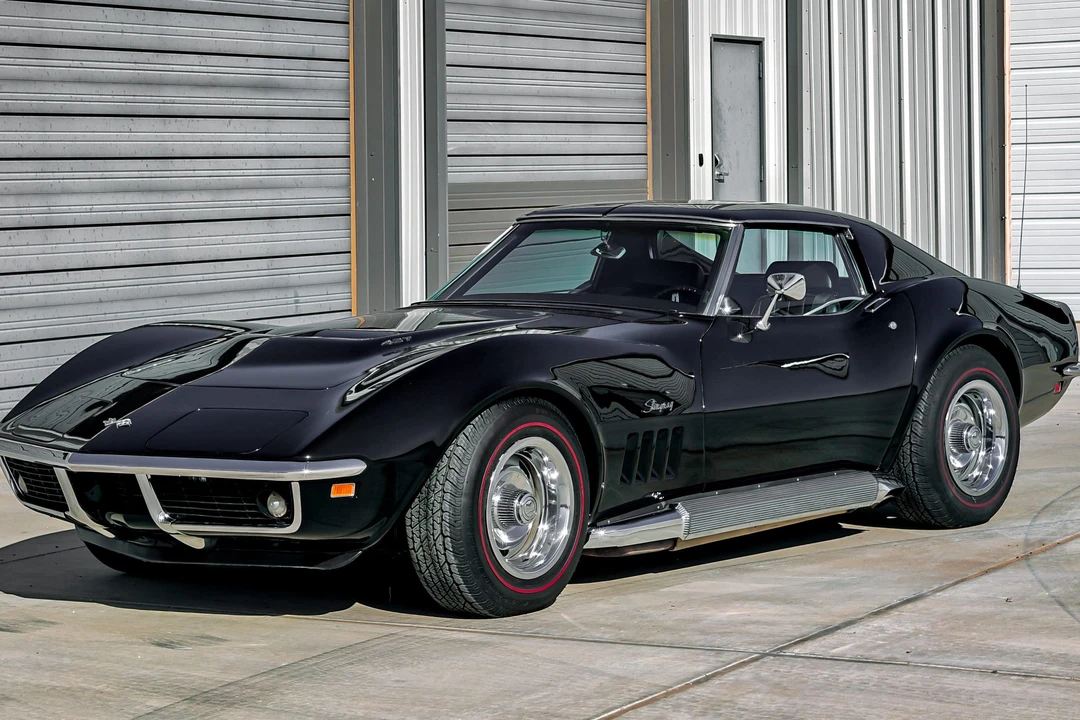 1969 Chevrolet Corvette C3 - Image 2 of 31
