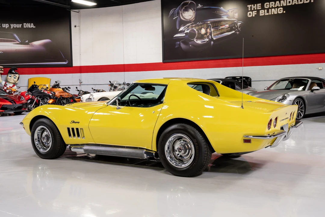 1969 Chevrolet Corvette C3 - Image 4 of 31
